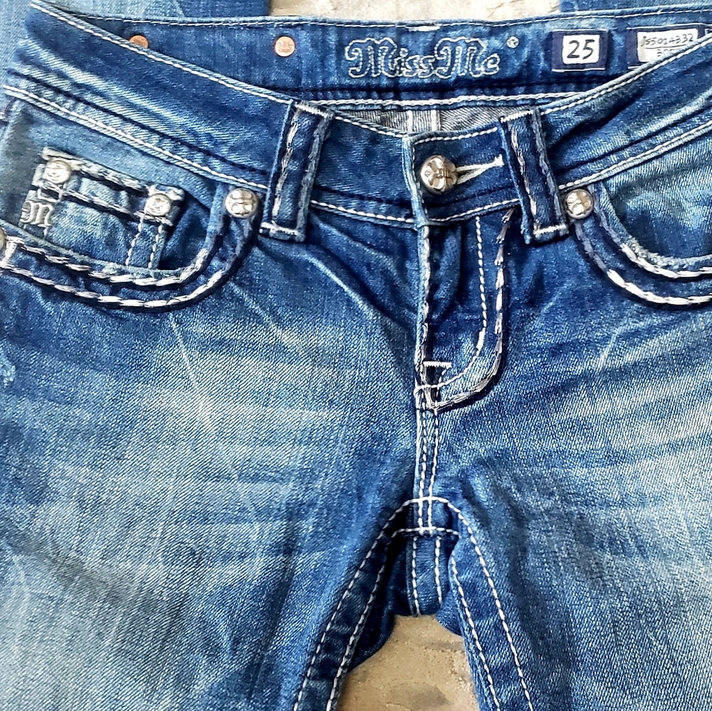 MISS ME Jeans Size 25 Used/Good